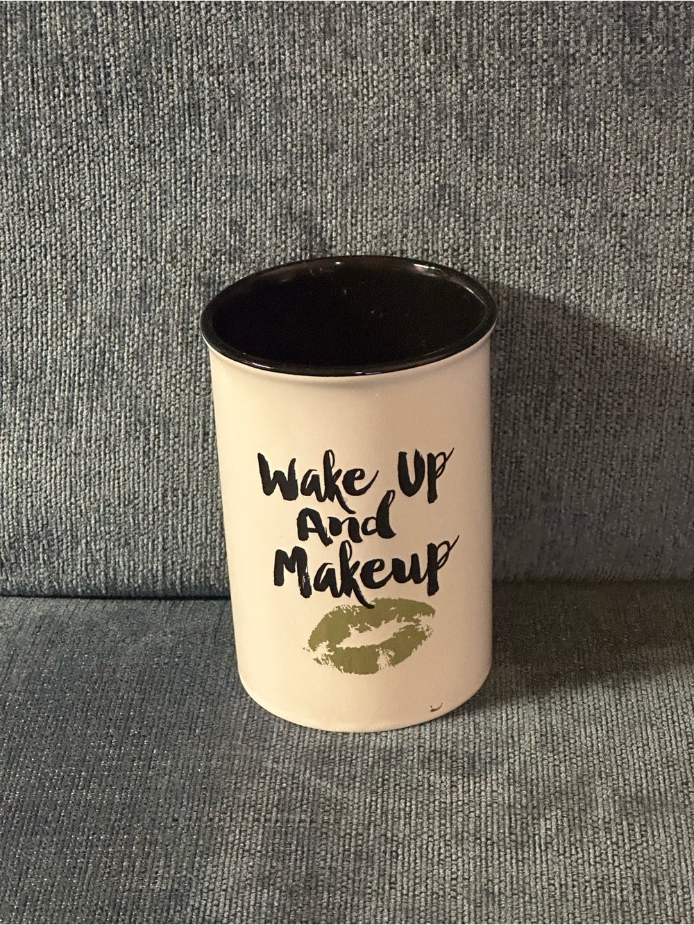 Wake Up And Makeup Cosmetic Brush Holder - Cream with Black Interior